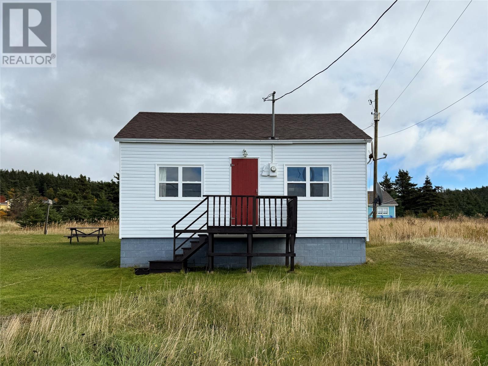 6 Berry Hill Road - 1