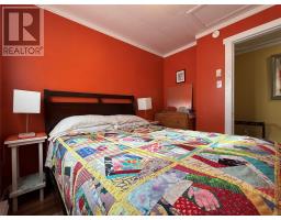 6 Berry Hill Road thumbnail 12
