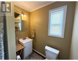 6 Berry Hill Road thumbnail 14