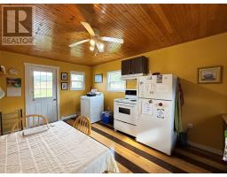 6 Berry Hill Road thumbnail 7