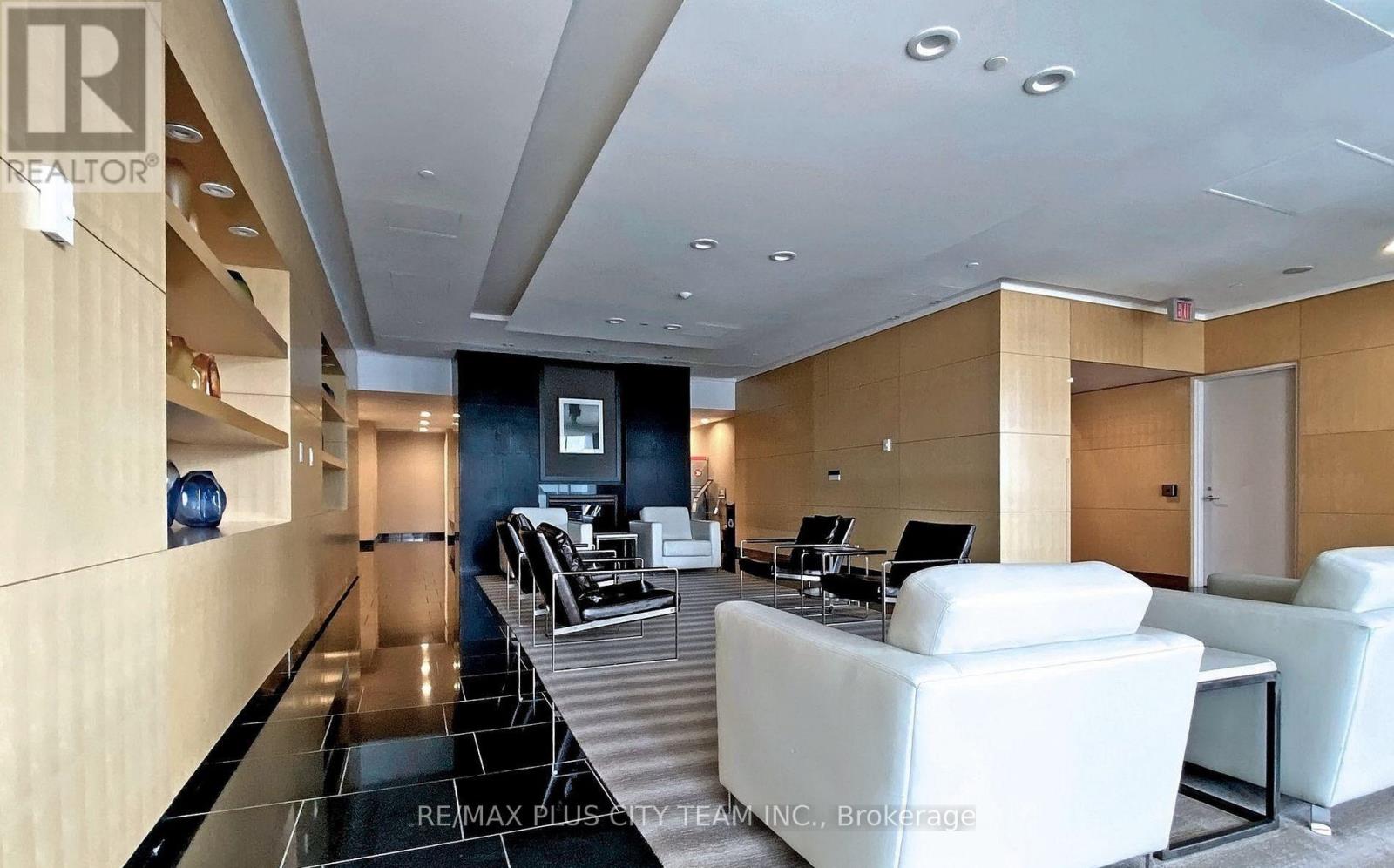 #2206 65 BREMNER BOULEVARD - 12