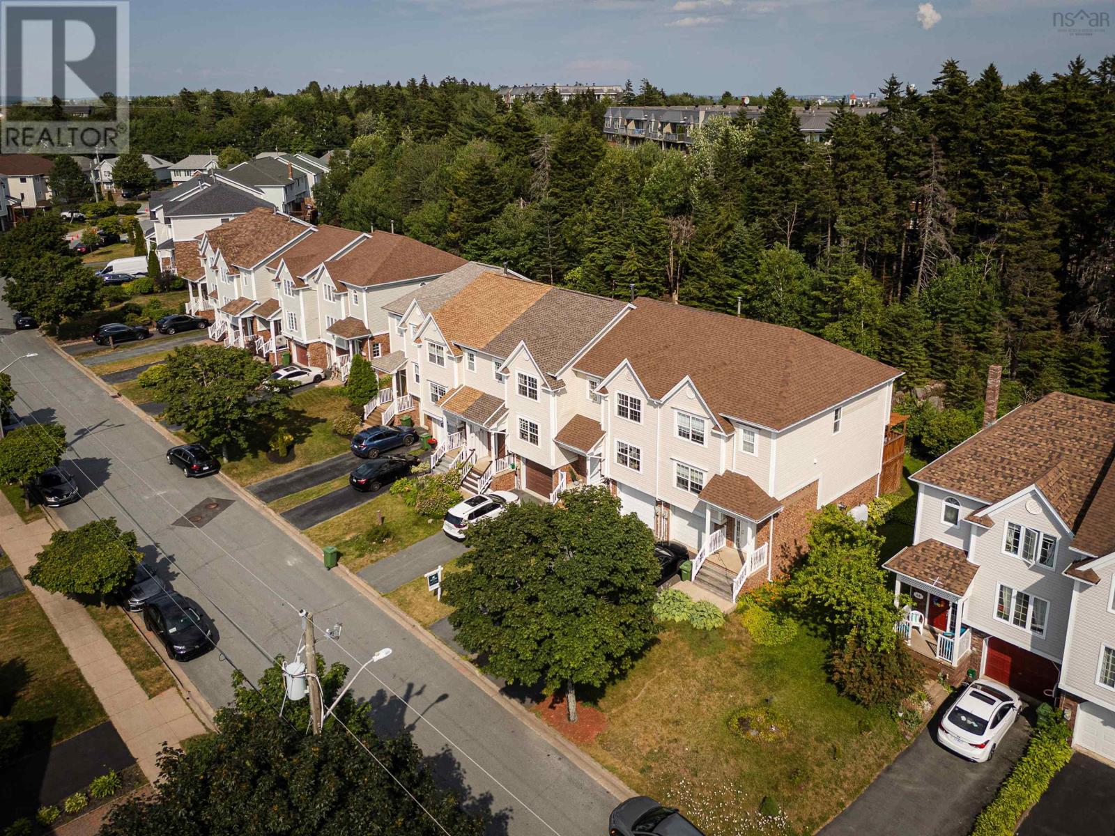 36 Stratford Way - 42