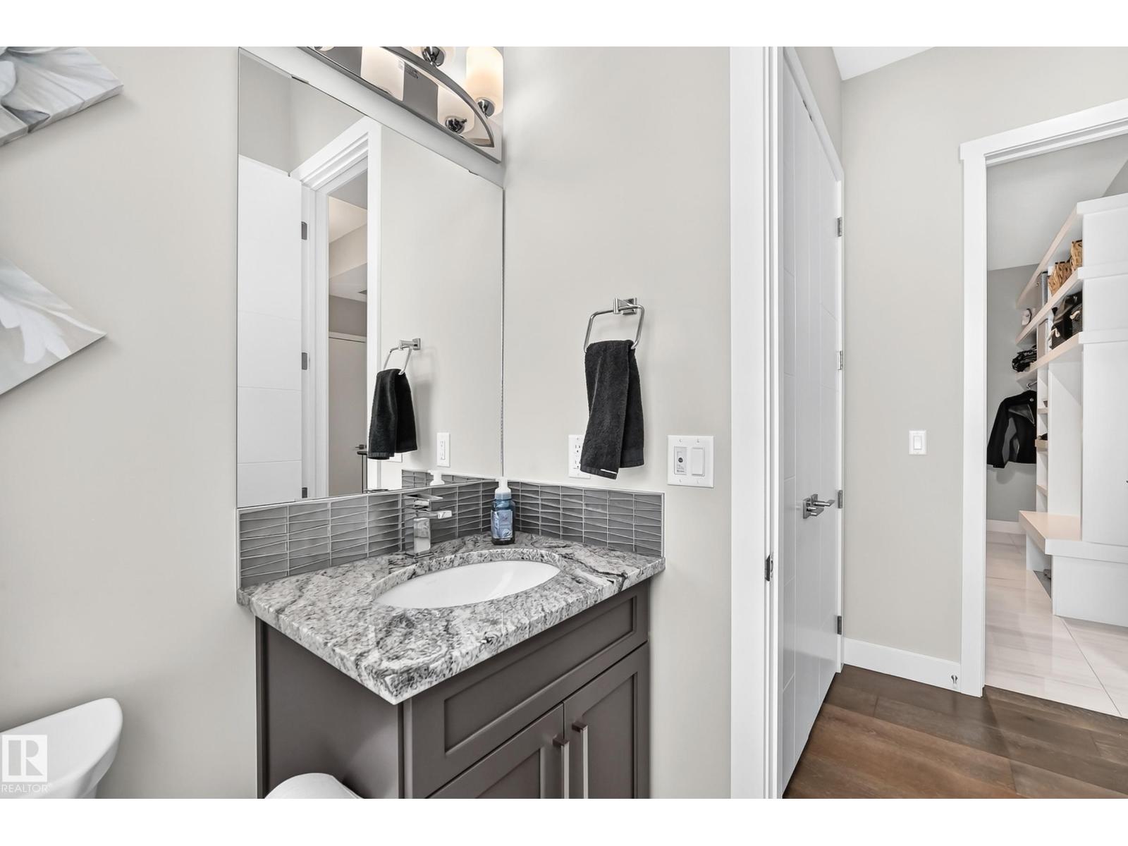 #56 95 SALISBURY WY - 22