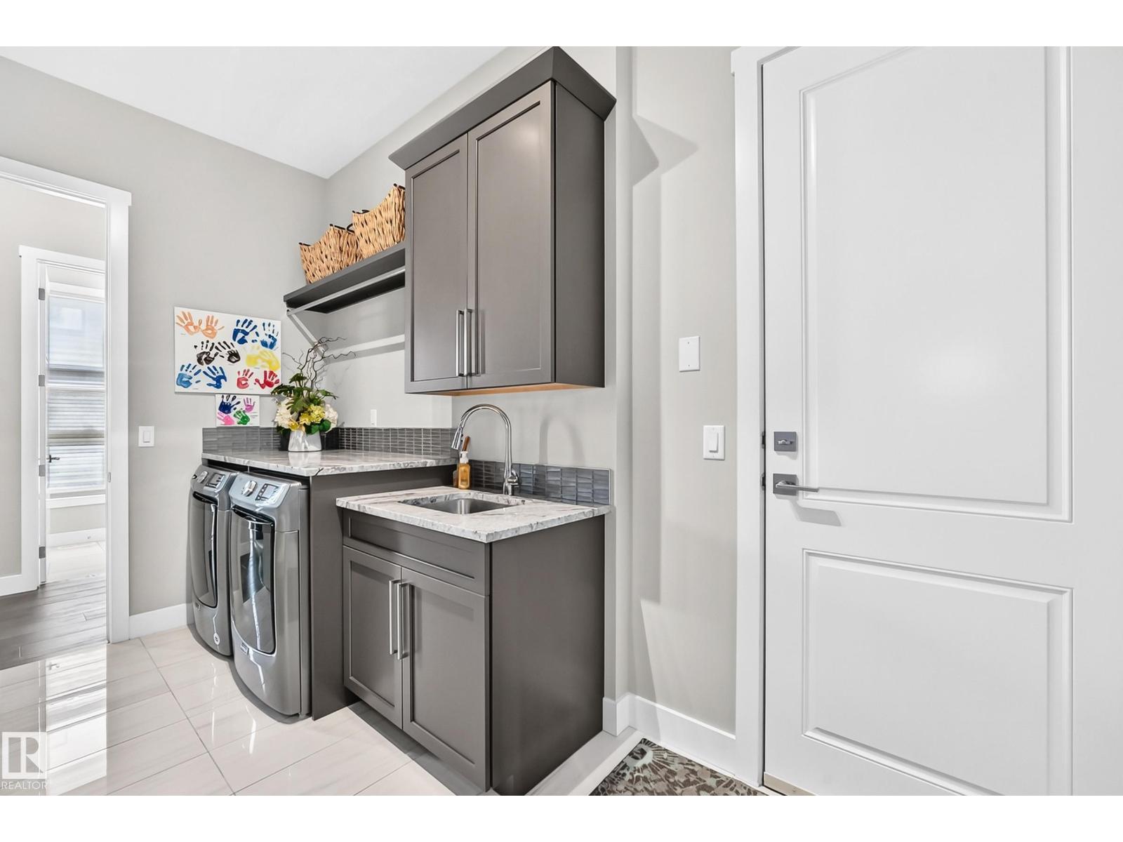 #56 95 SALISBURY WY - 24