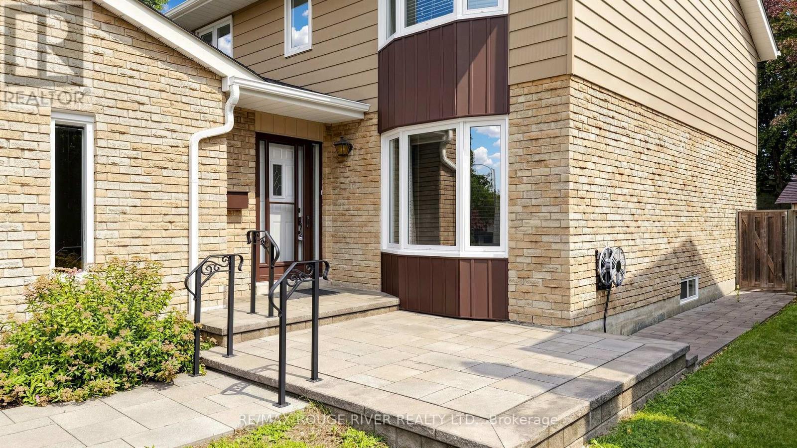 103 AMBERCROFT BOULEVARD - 4
