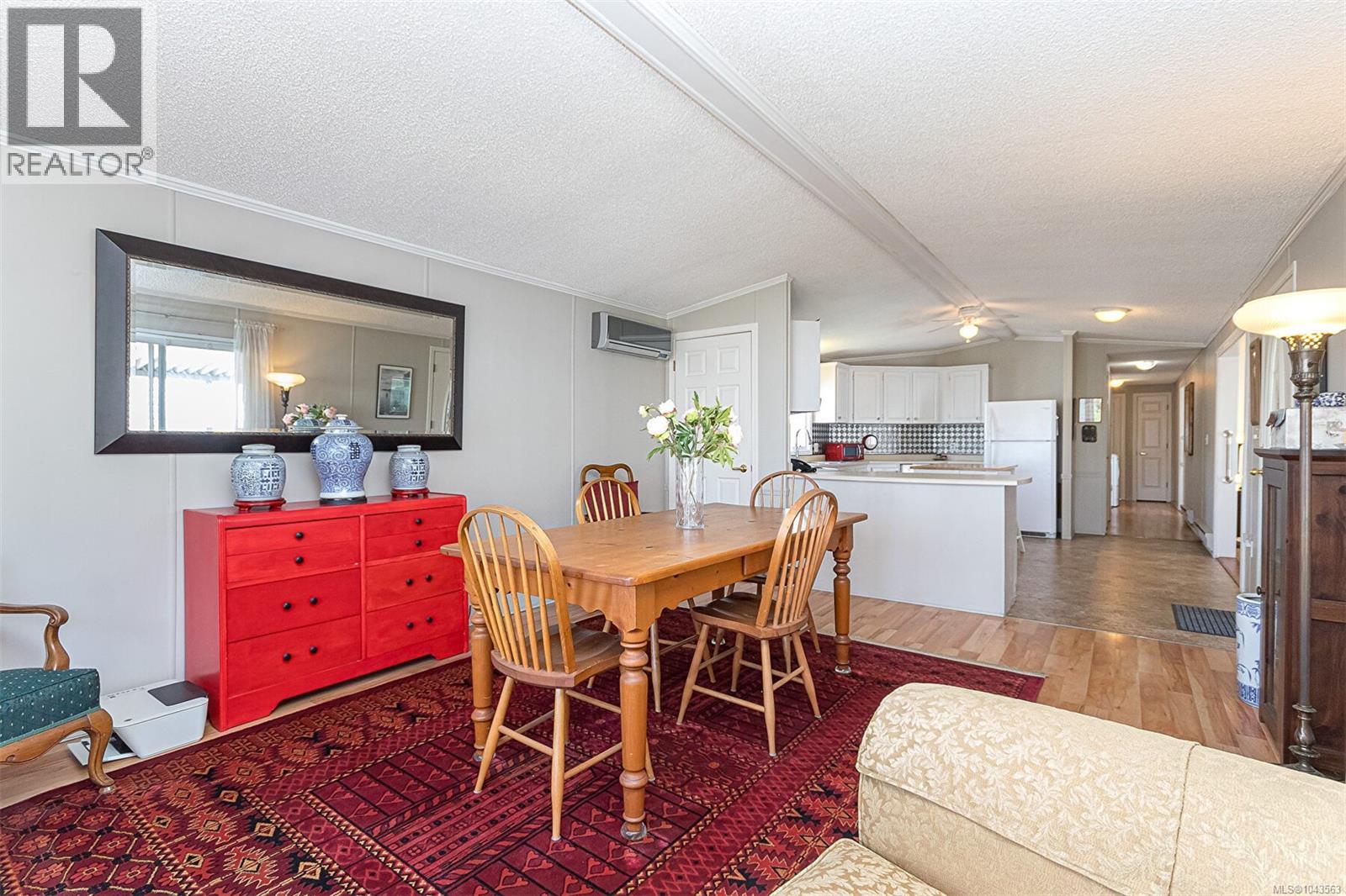 #9 7583 Central Saanich Rd - 12