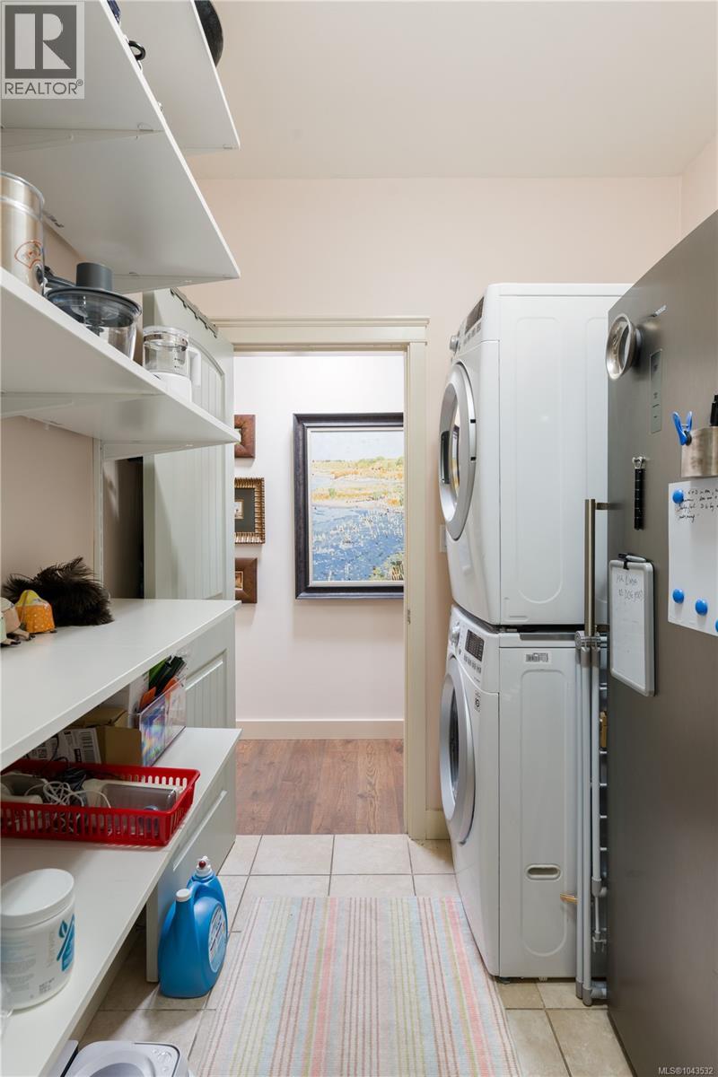 2192 Baron Rd - 24