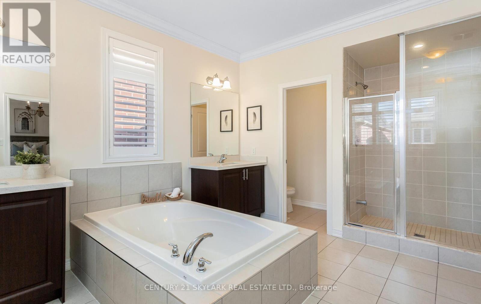 20 NOCTURNE AVENUE - 22