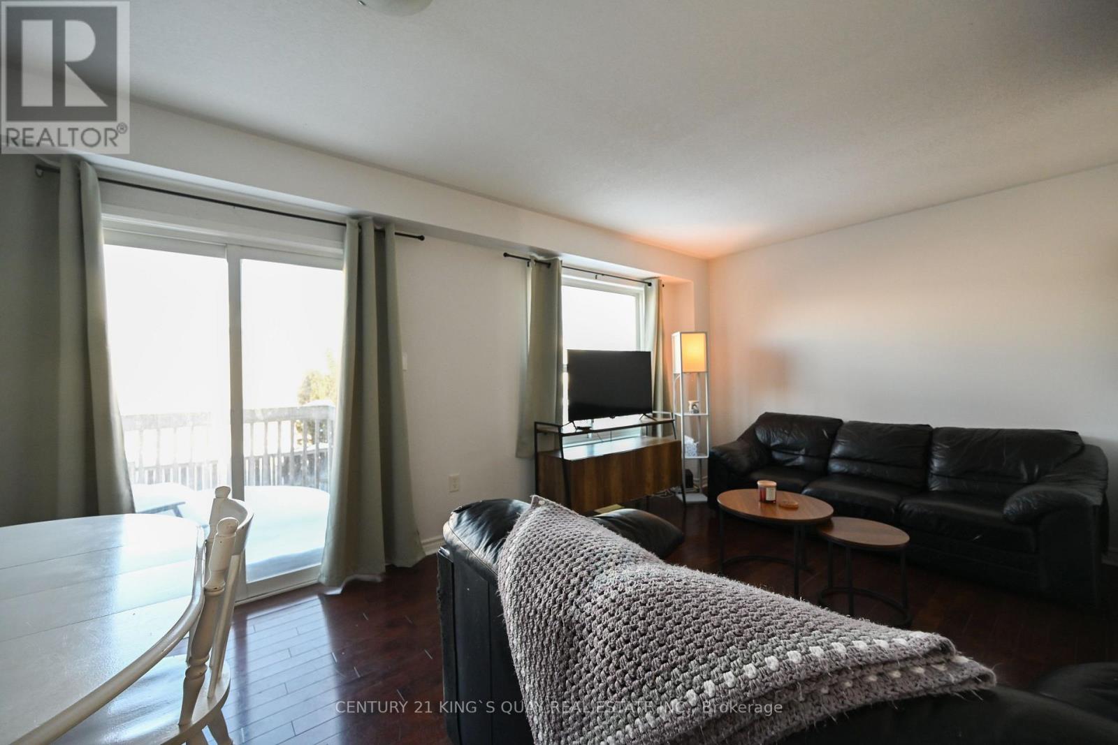 50 CRITTENDEN DRIVE - 3