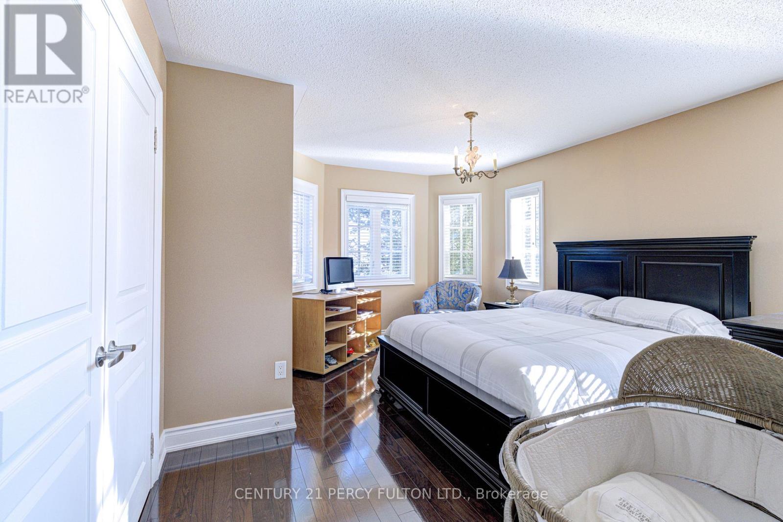 80 SAINT JAMES AVENUE - Image 31