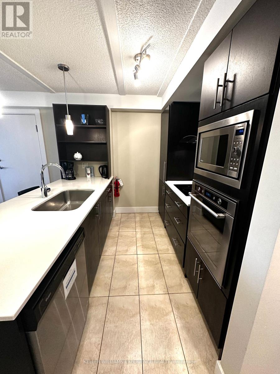 #3112/14 9 HARBOUR STREET E - 10