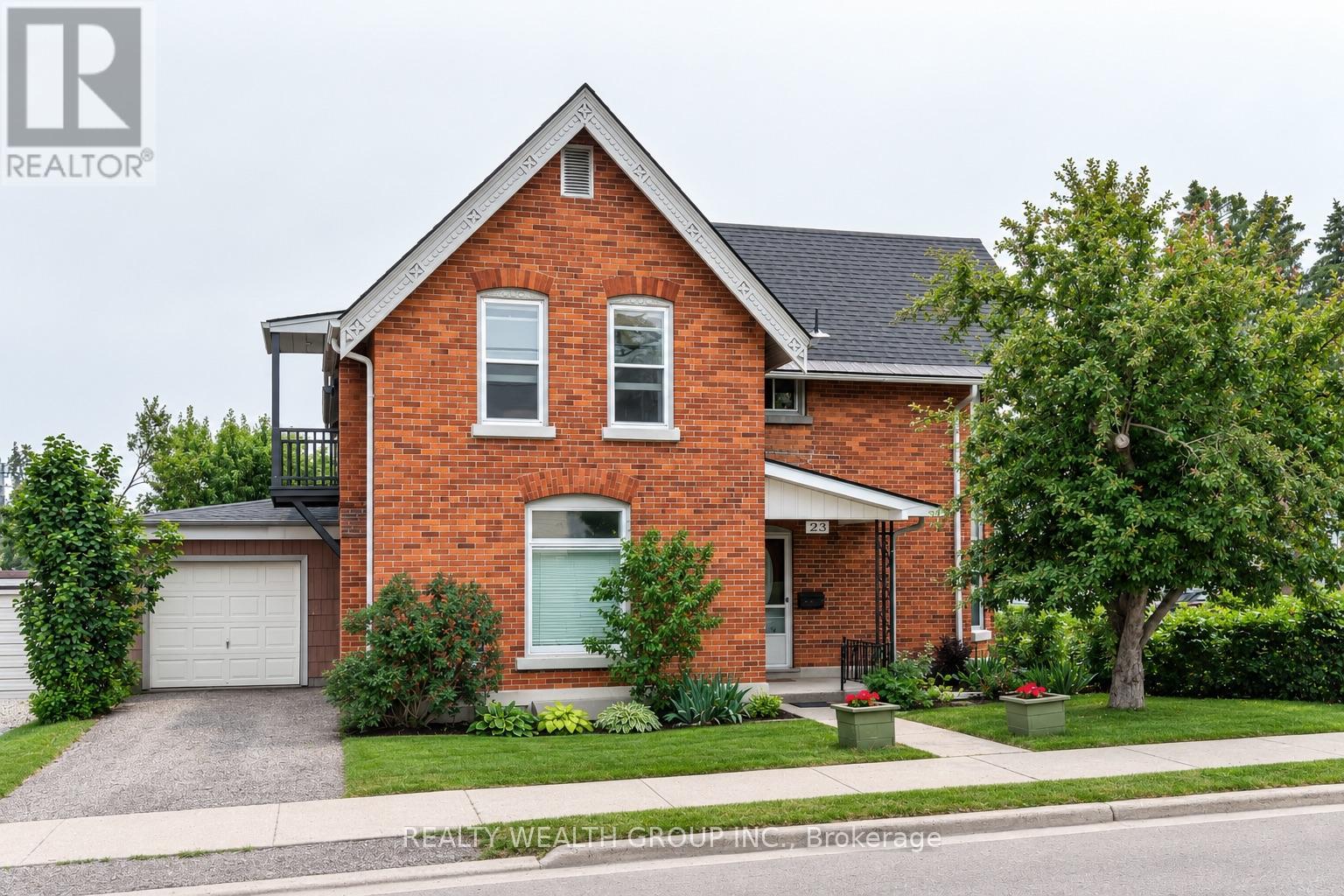 #2 23 PENETANG STREET - 1