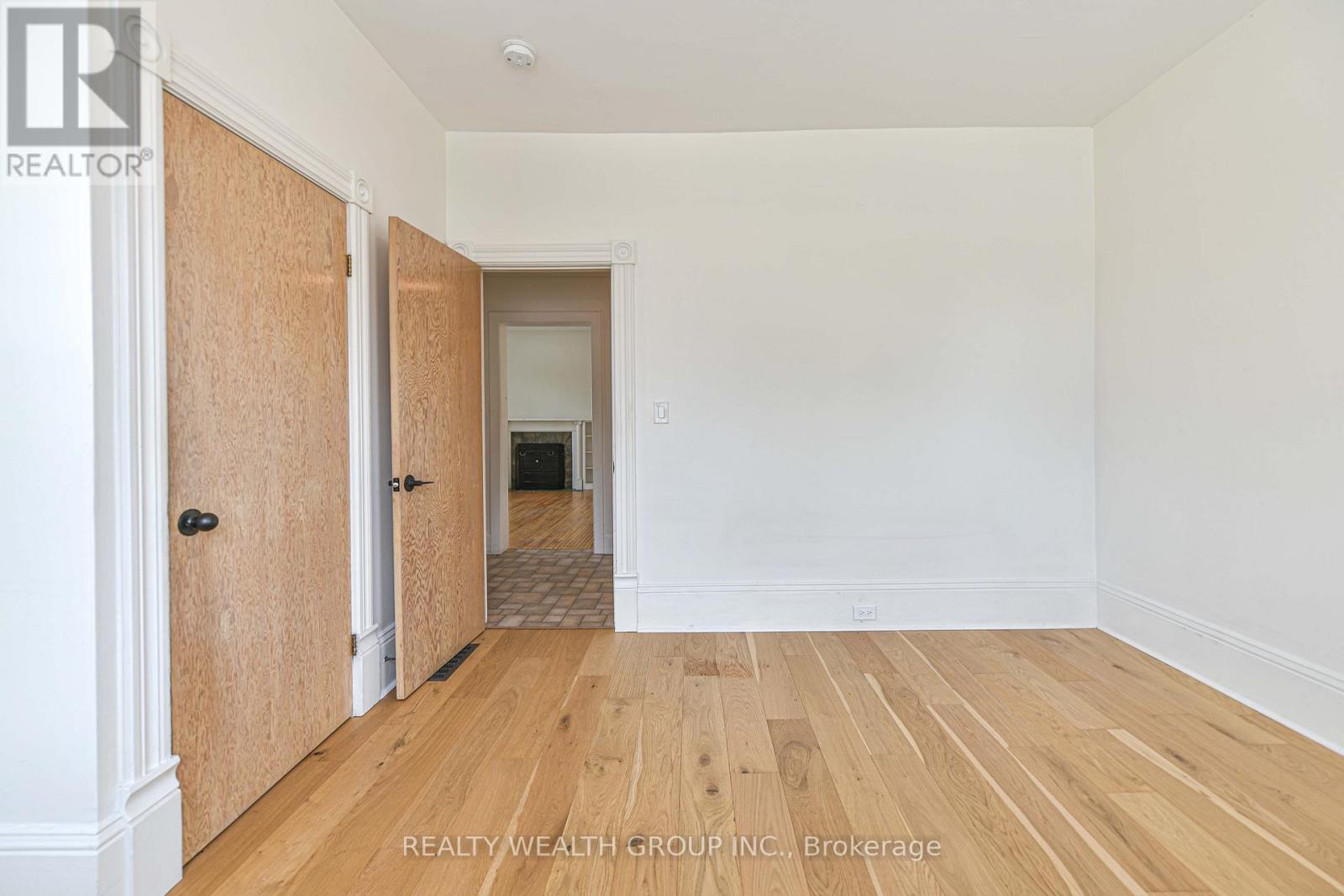 #2 23 PENETANG STREET - 18