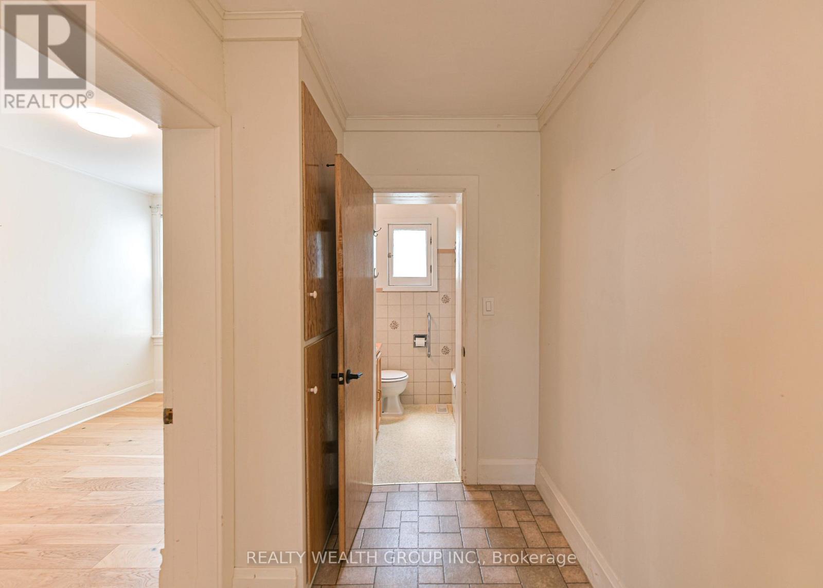 #2 23 PENETANG STREET - 20