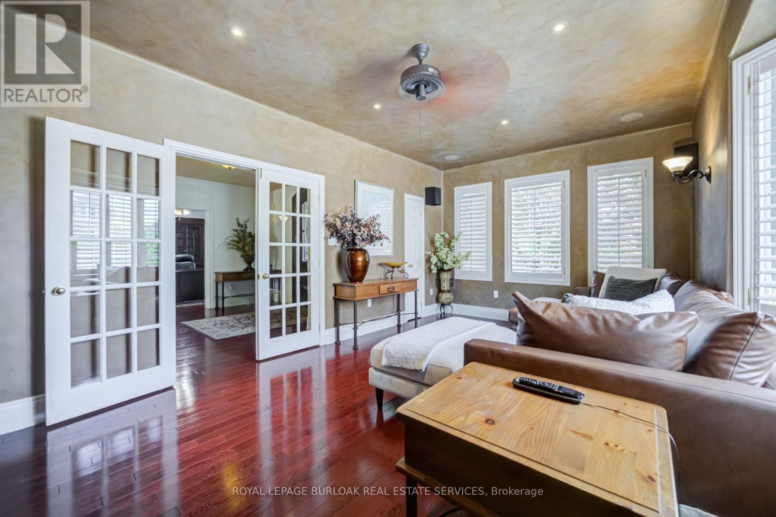4278 CLUBVIEW DRIVE - Image 11