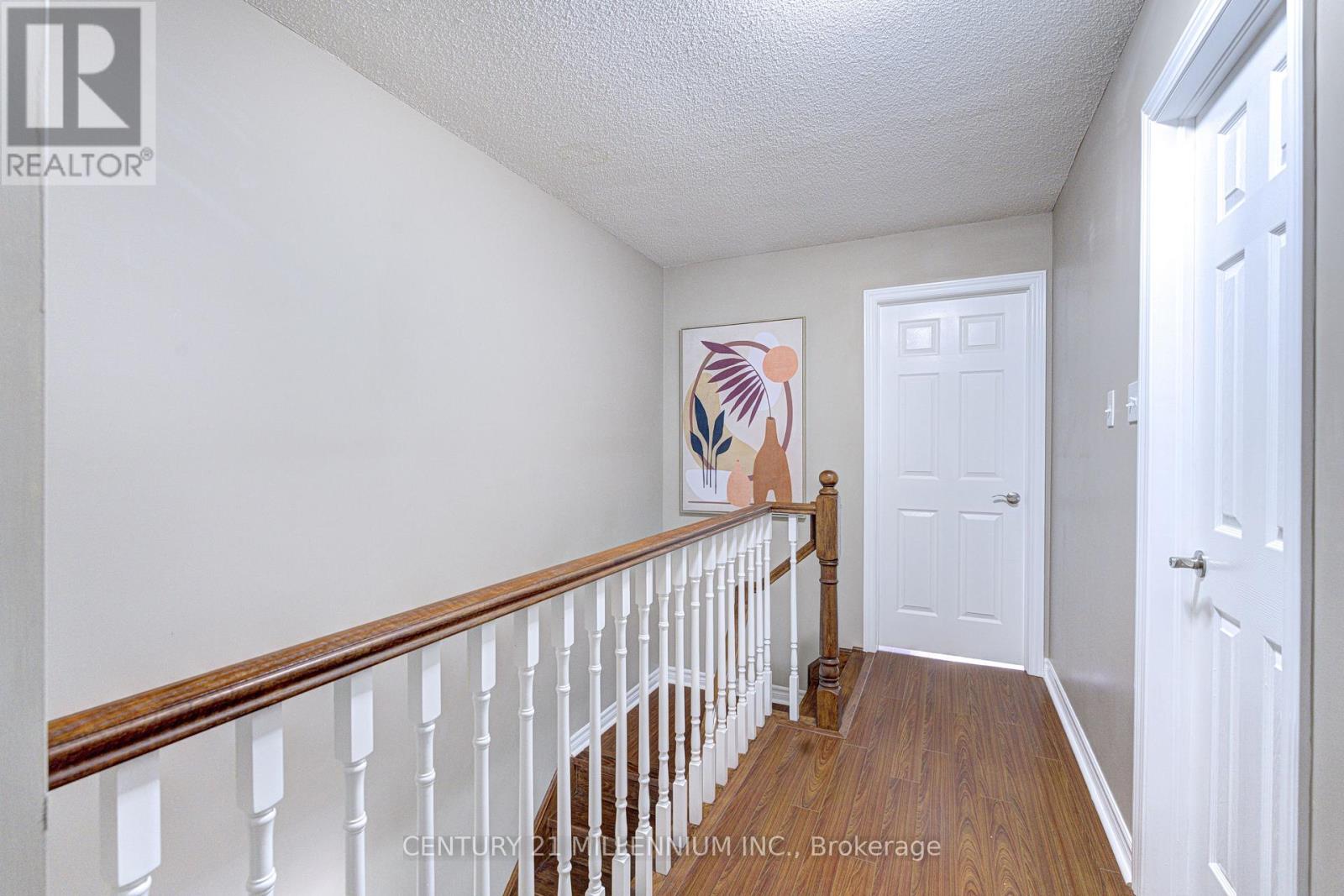 28 SILO COURT - 22