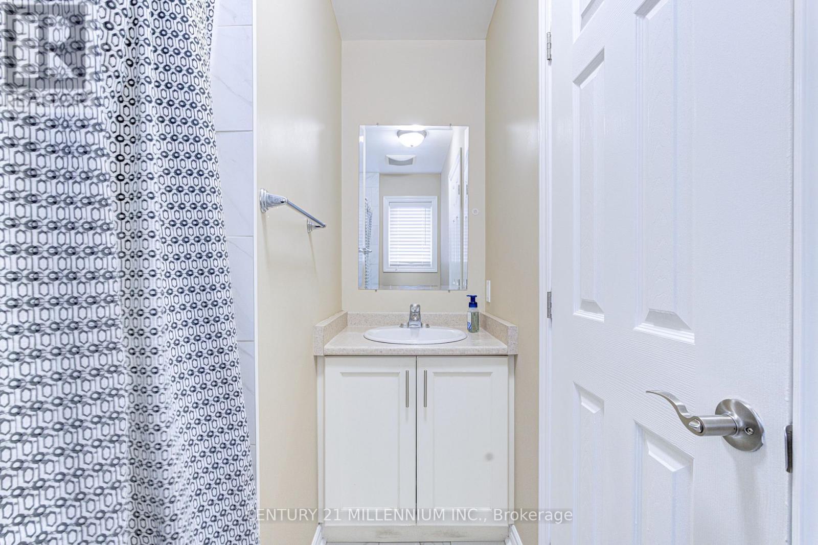 28 SILO COURT - 28