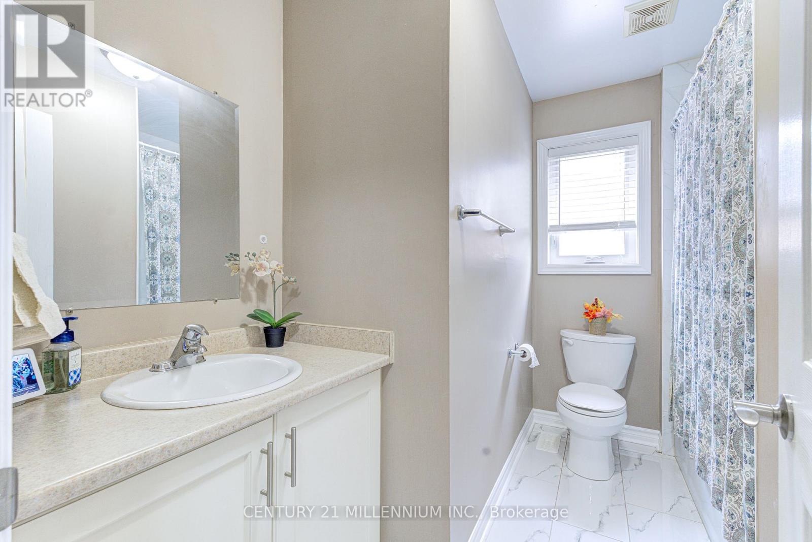 28 SILO COURT - 29