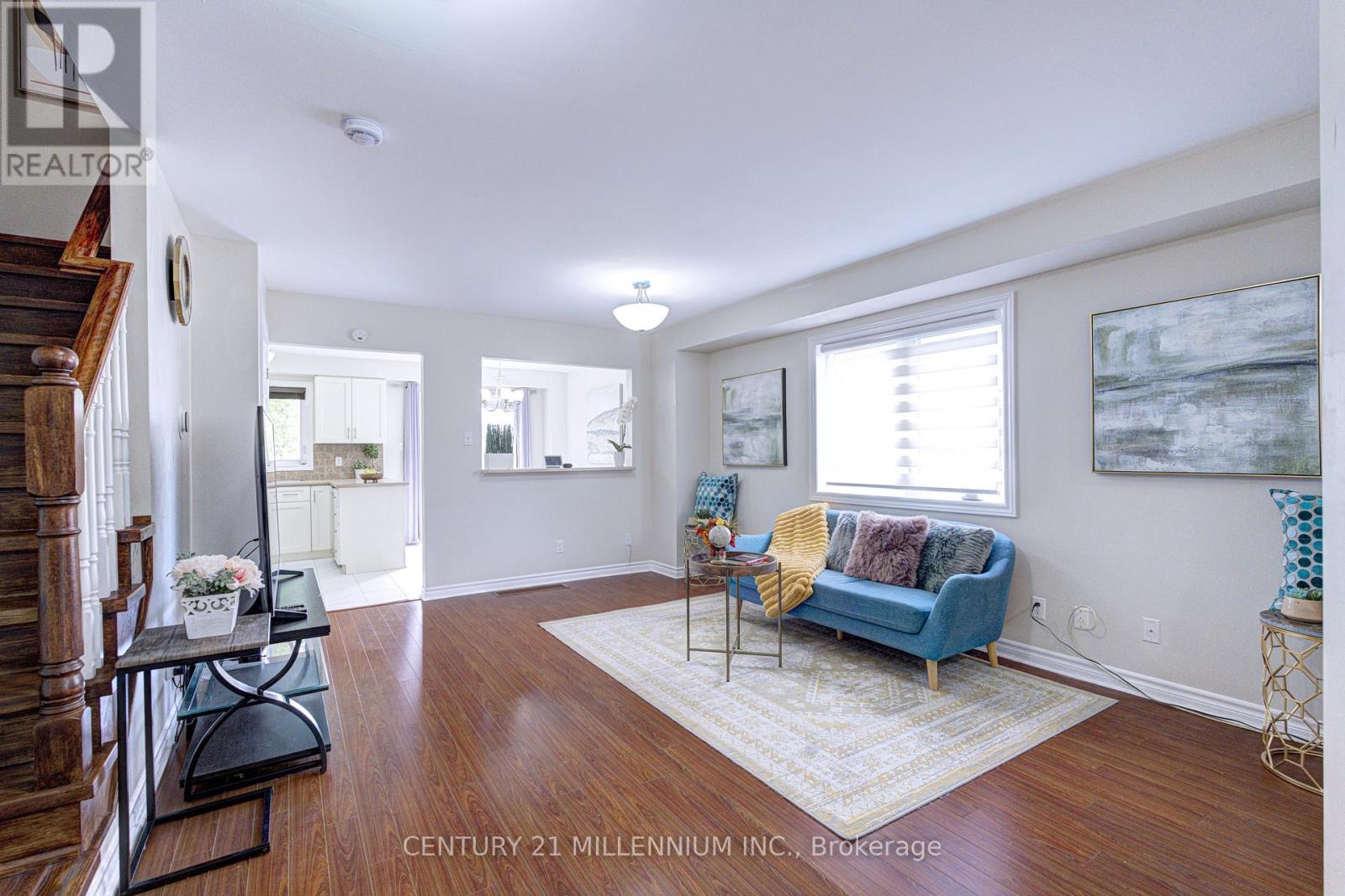 28 SILO COURT - 7