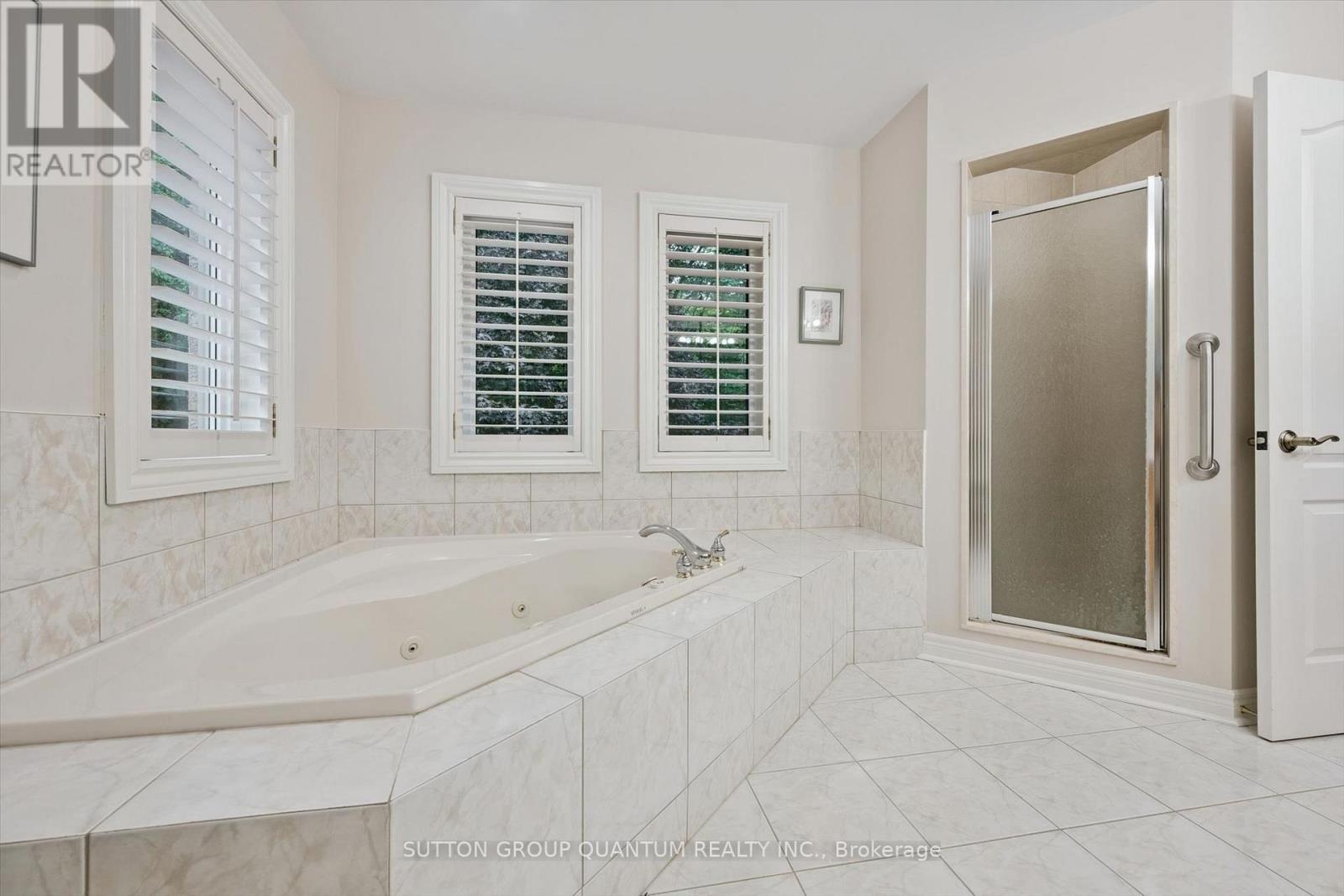 1641 GLENVISTA DRIVE - 24