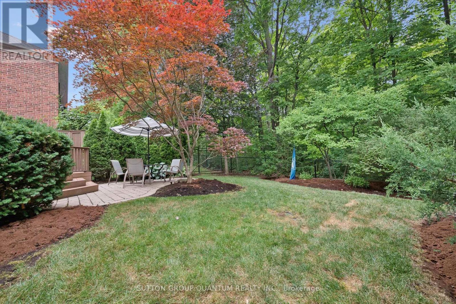 1641 GLENVISTA DRIVE - 33