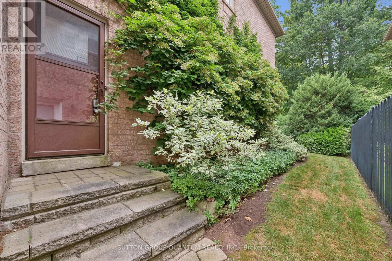 1641 GLENVISTA DRIVE - 36