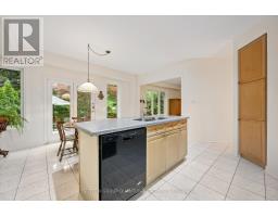 1641 Glenvista Drive, Oakville, ON L6H6E9 Photo 12