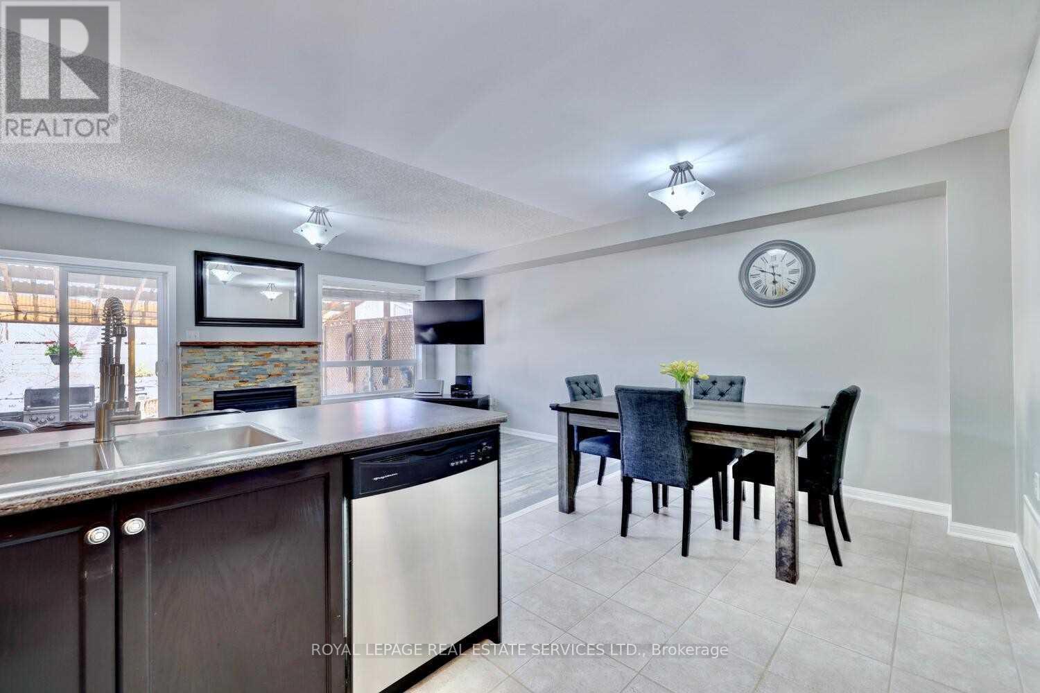 1148 BONIN CRESCENT - 7
