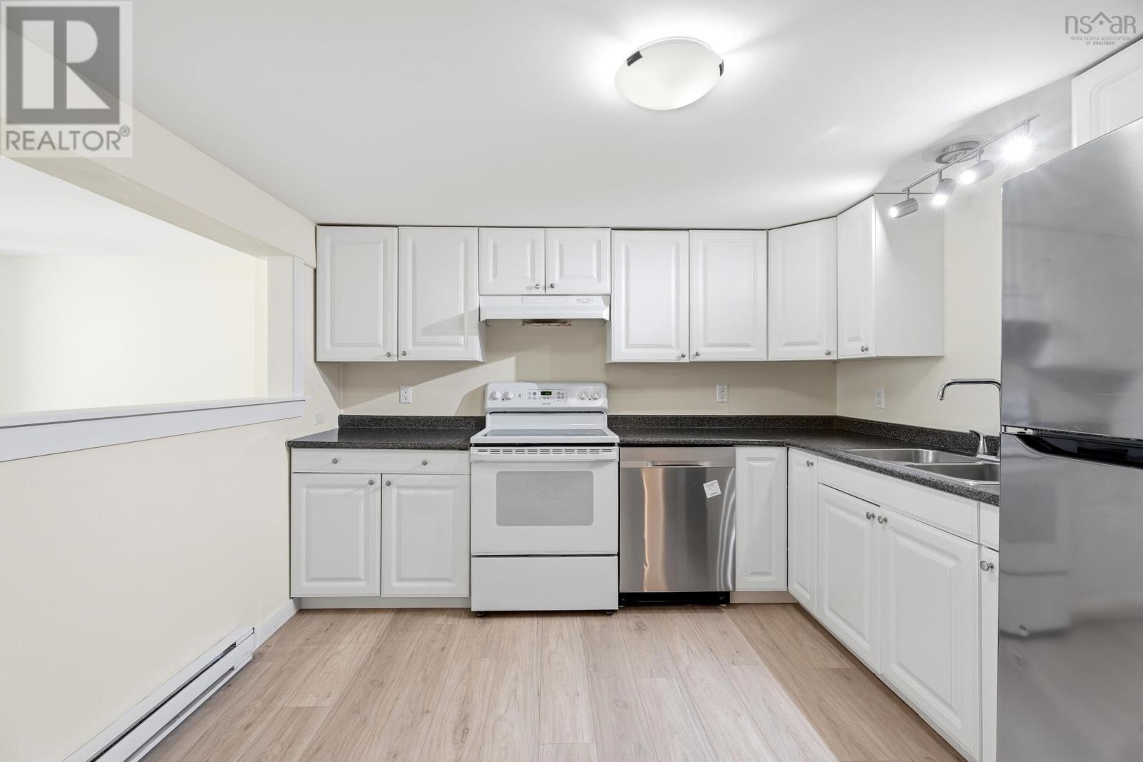 127 Crescent Drive - 33