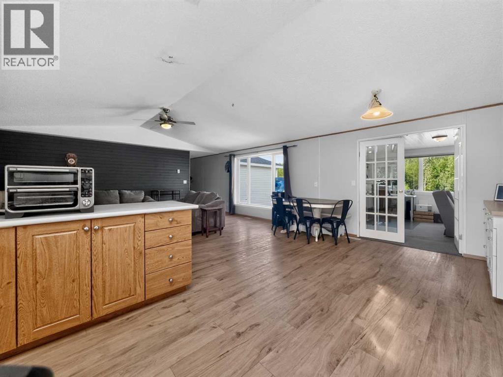 14225 Township Road 1051A - 4