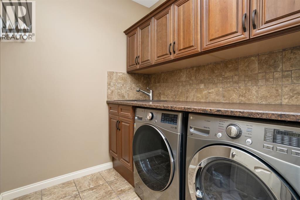 3804 69A Street Close - 23