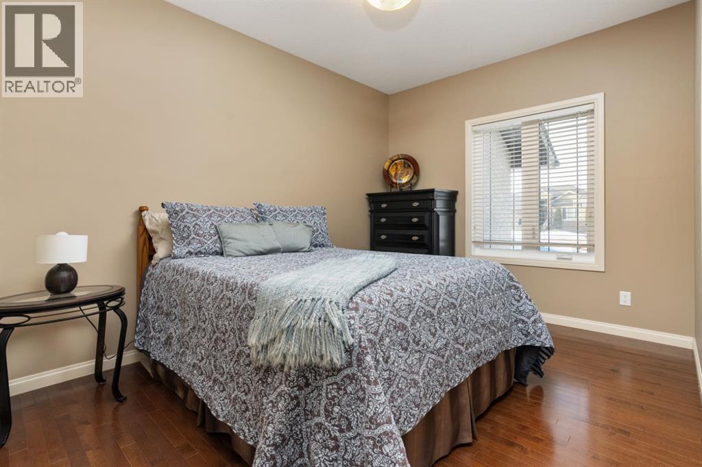 3804 69A Street Close - 20