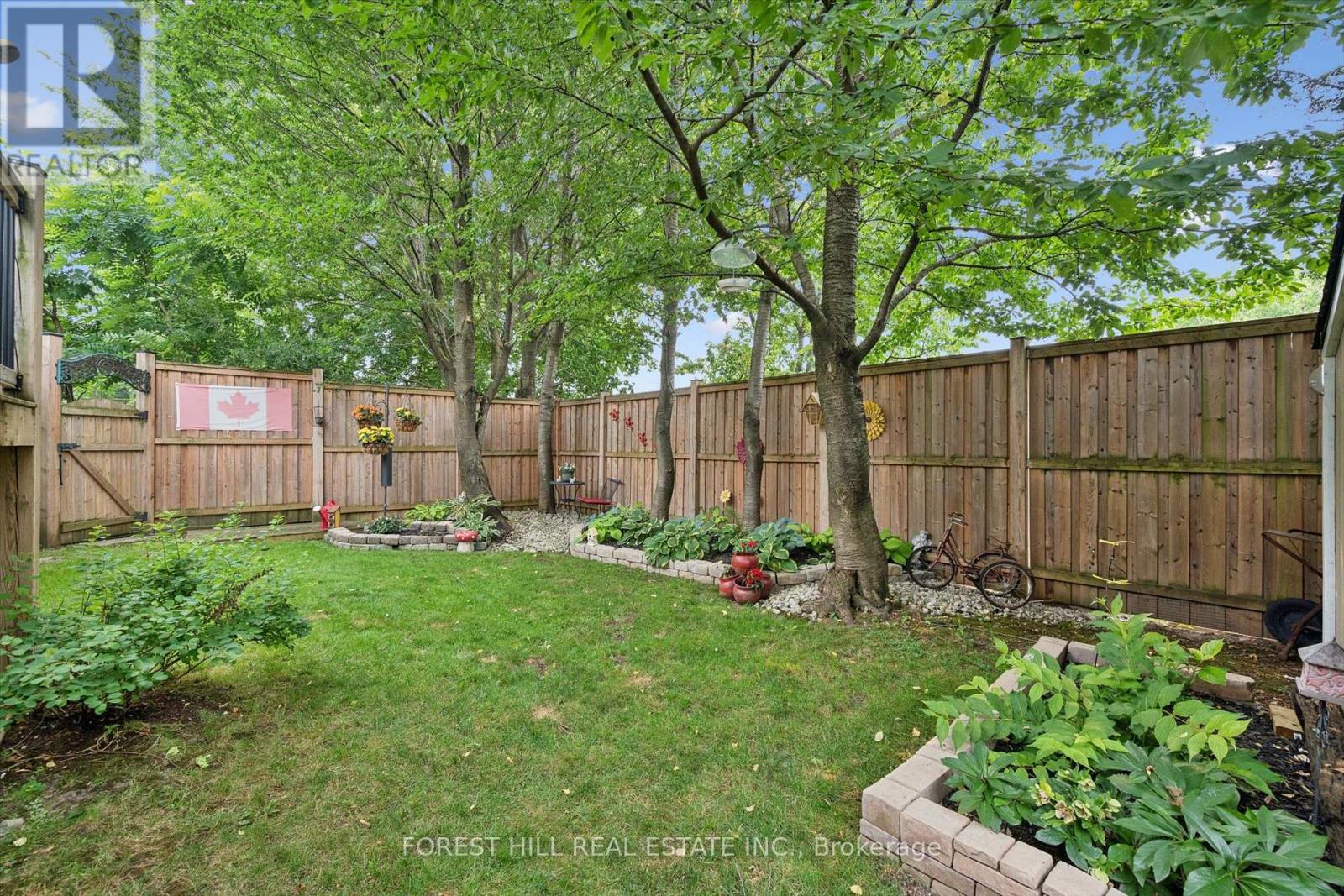 22 SLEEMAN AVENUE - 32
