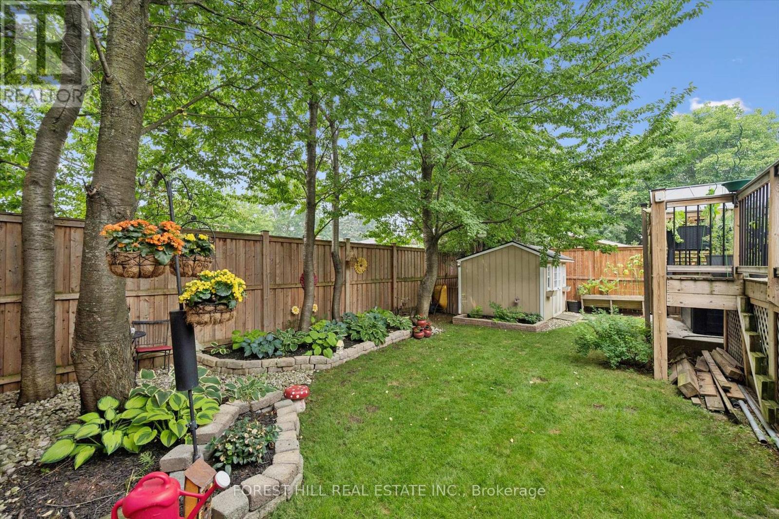 22 SLEEMAN AVENUE - 33