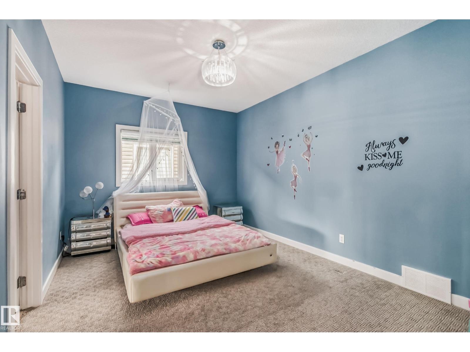 4104 8 ST NW - 32