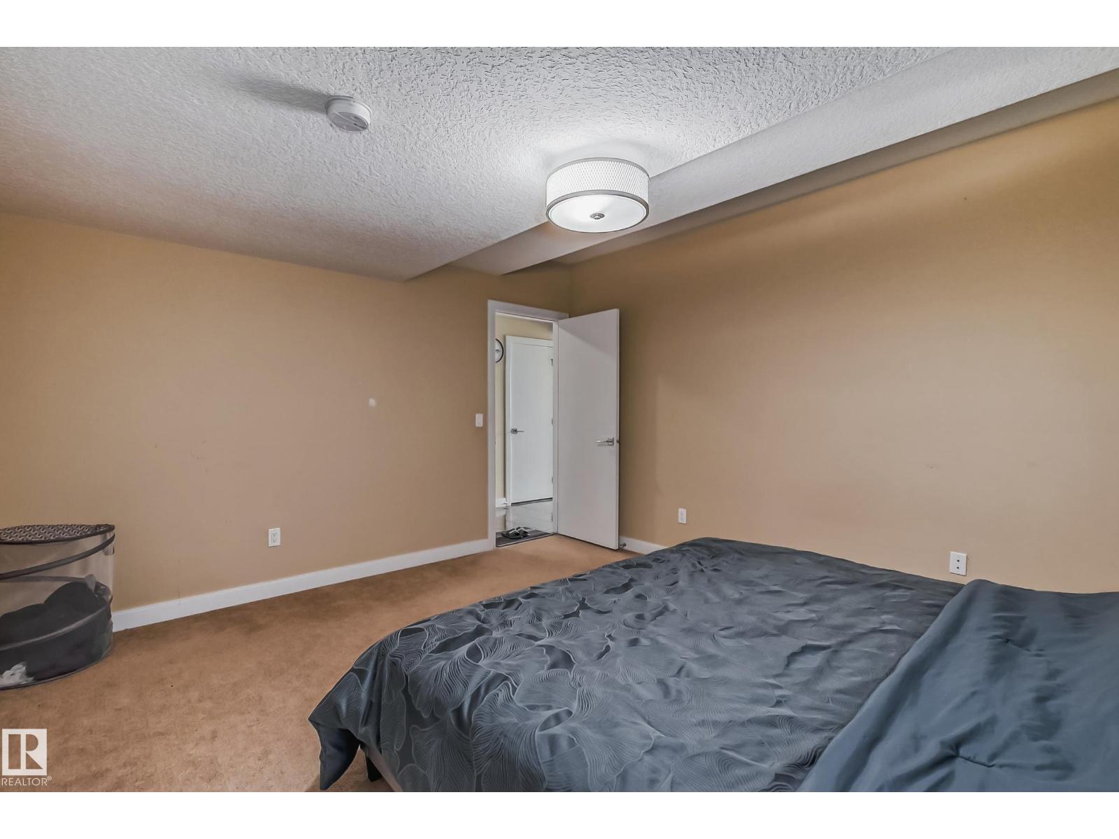 4104 8 ST NW - 48