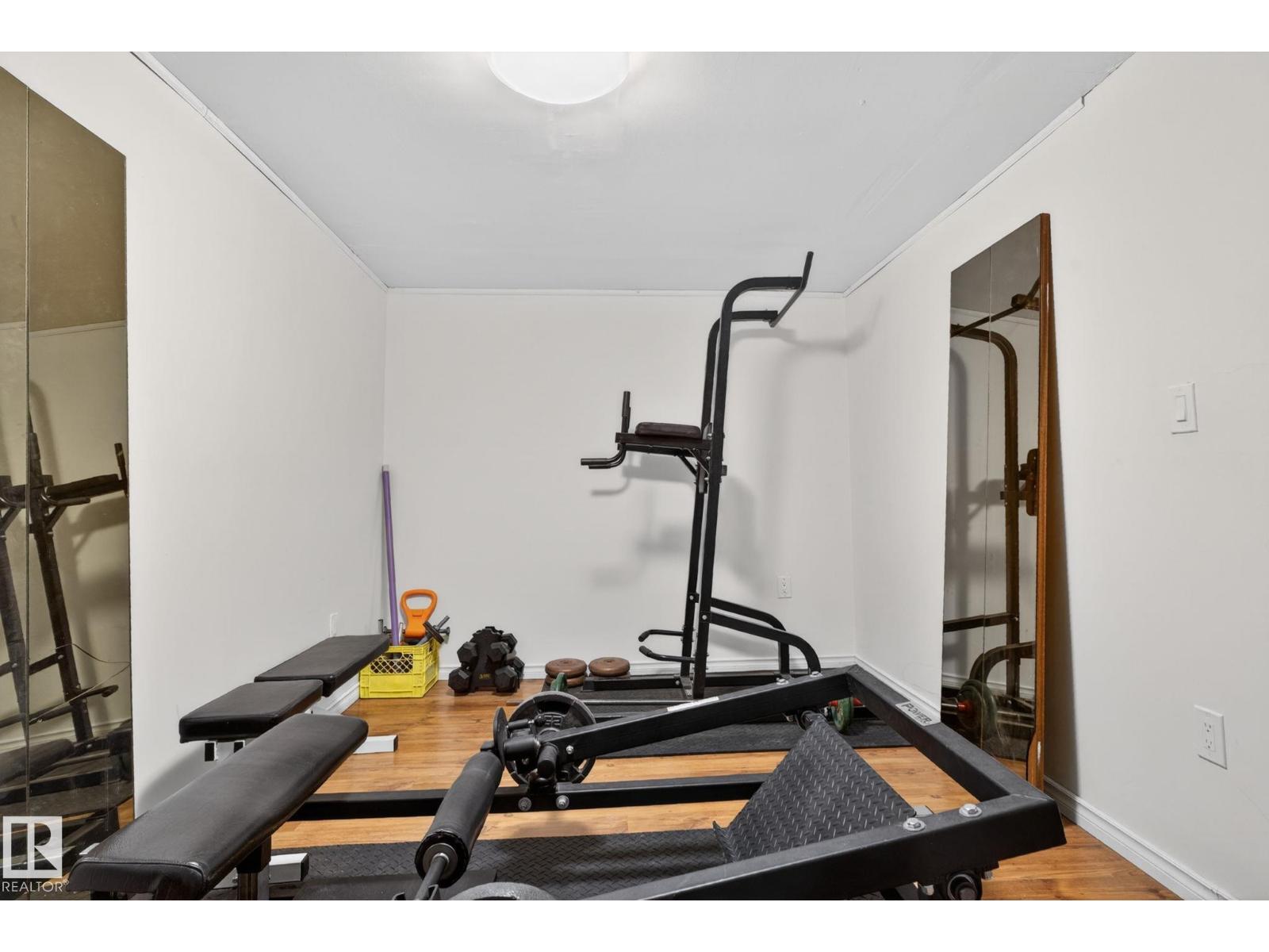 132 WOODSTOCK NW - 28
