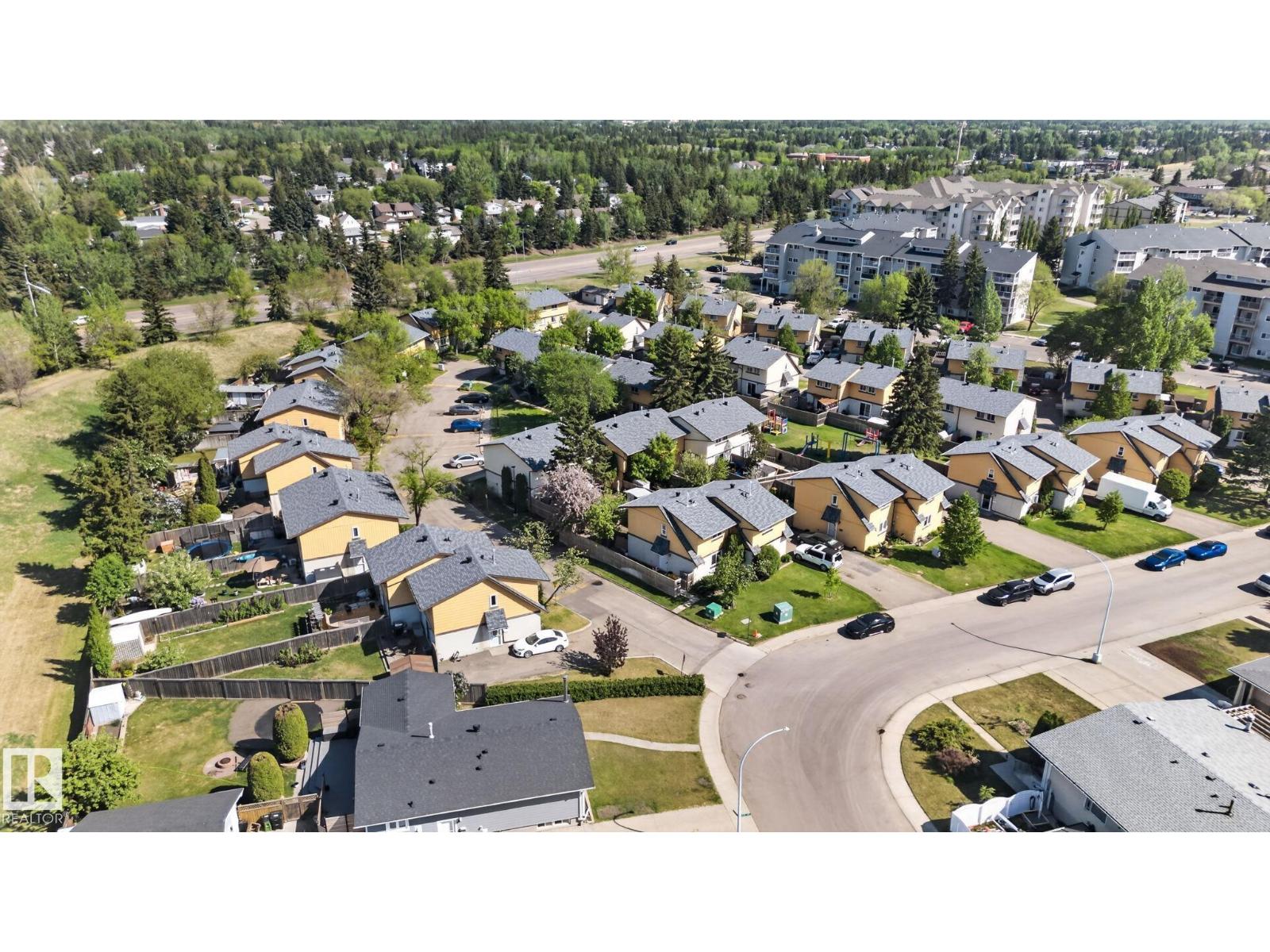 132 WOODSTOCK NW - 41