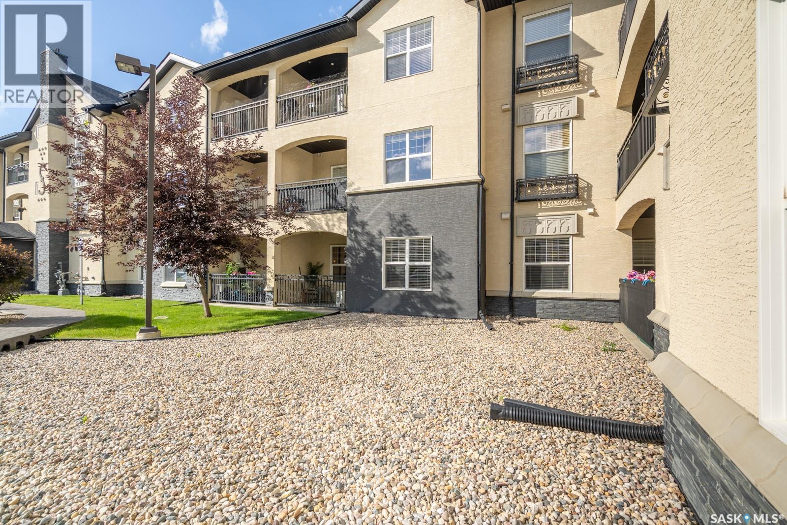 #116 1510 Neville DRIVE - 20