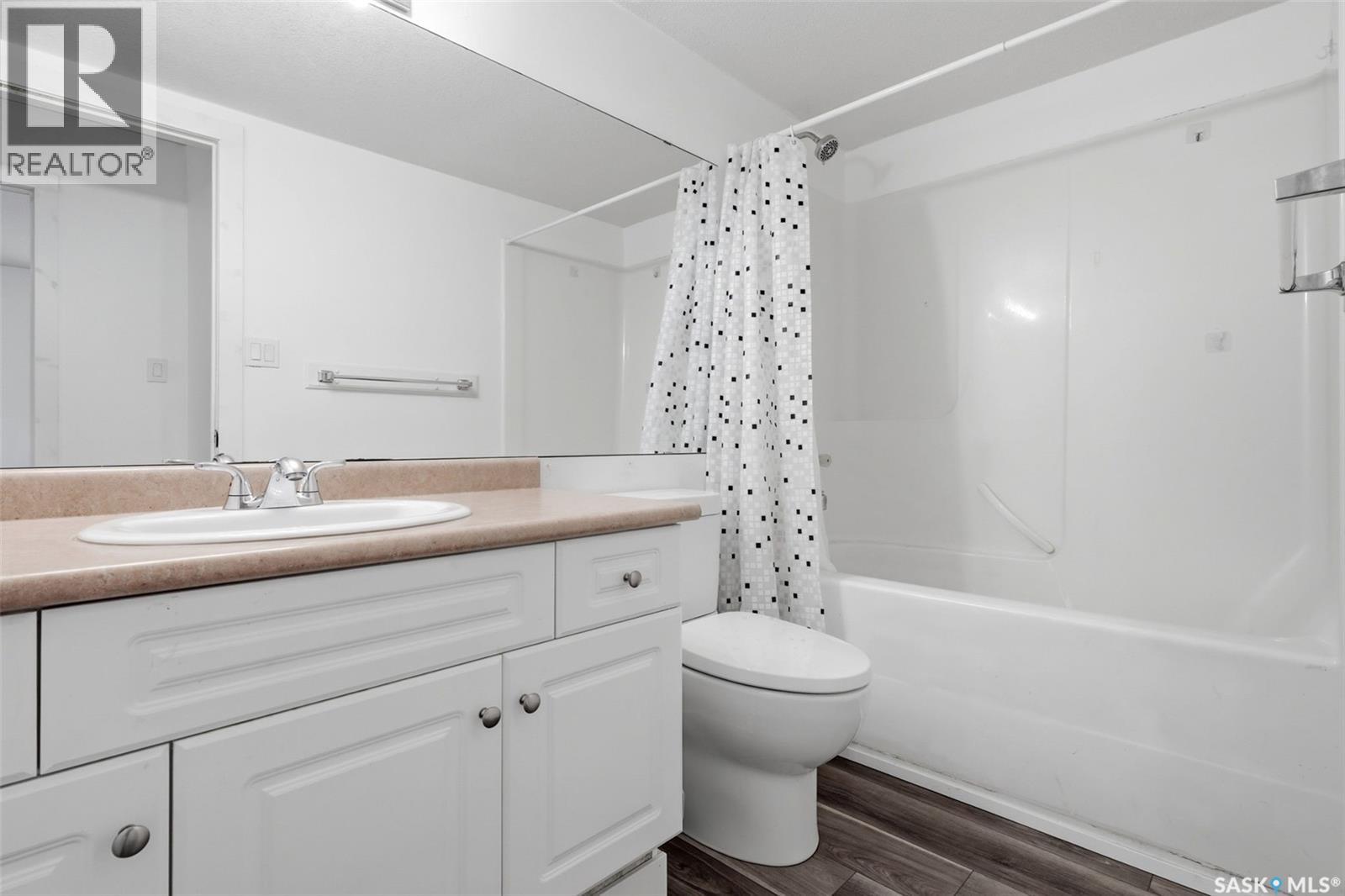#5442 ROCHDALE BOULEVARD - 18