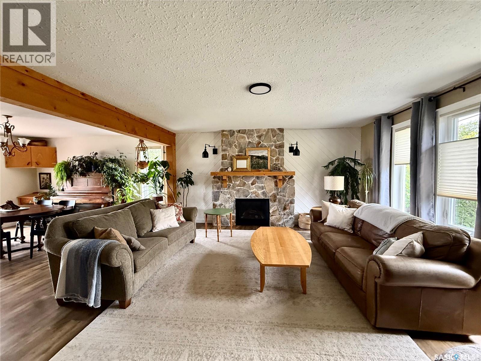 240 Dehavilland AVENUE - 23
