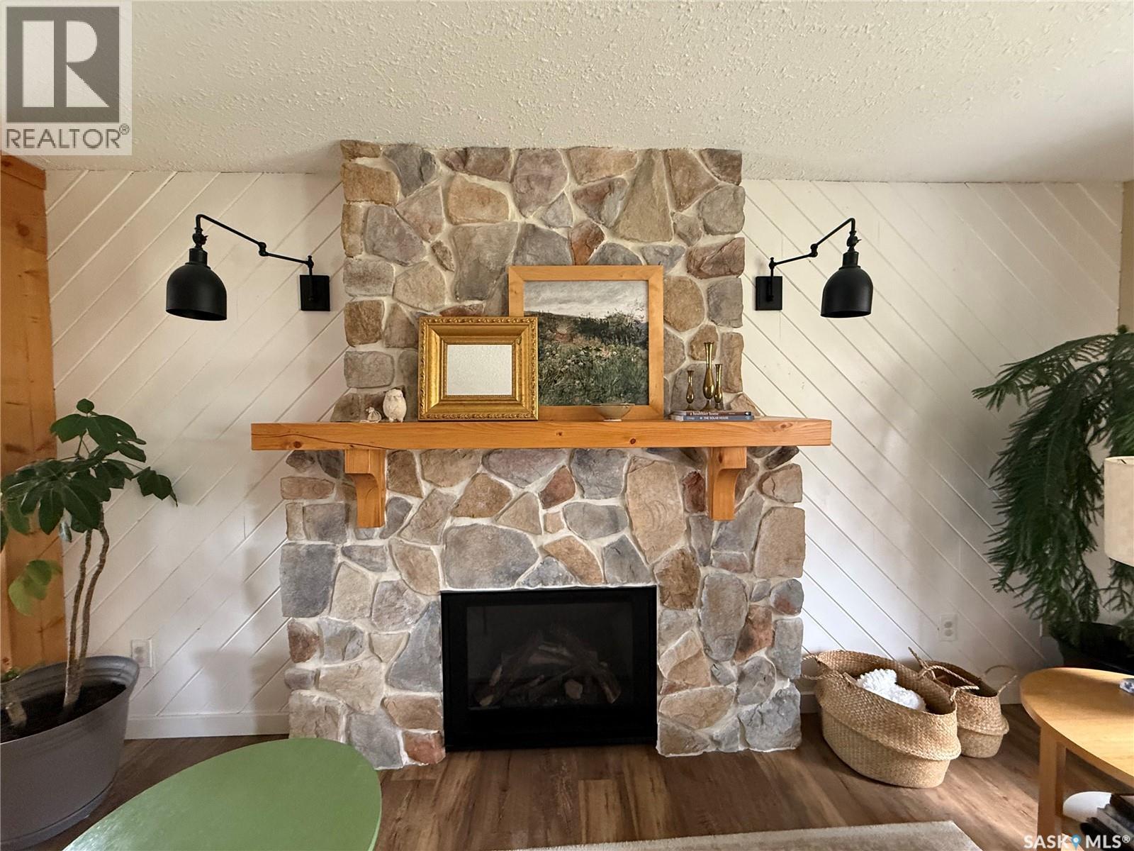 240 Dehavilland AVENUE - 27