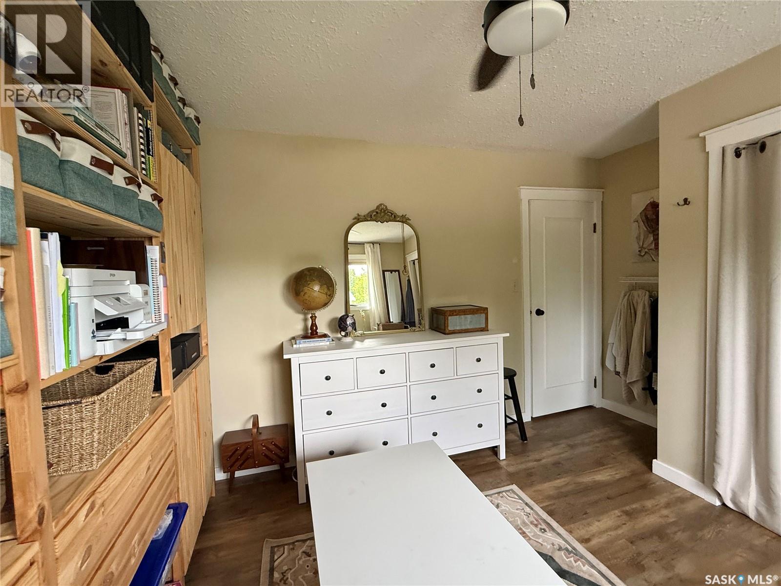 240 Dehavilland AVENUE - 32