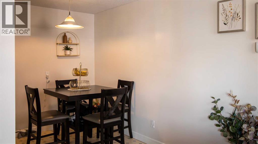 #302 1111 15 Avenue SW - 3
