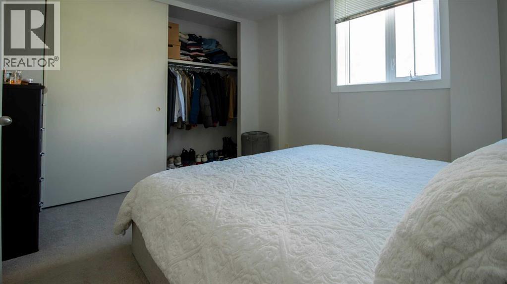 #302 1111 15 Avenue SW - 17