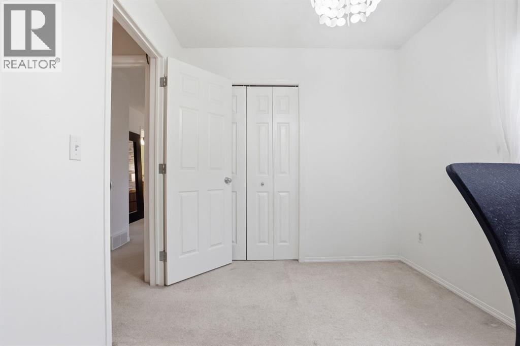 450 Elgin Way SE - 31