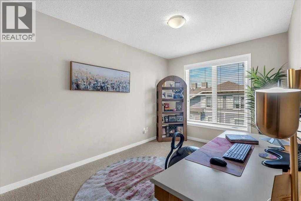 #315 10 Auburn Bay Avenue SE - 38