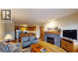 Kitchen - 701 14a Crescent Unit# 213 I, Invermere, BC V0A1K0 Photo 8