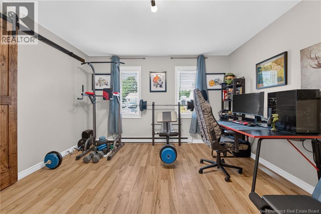 21 Simpson Court - 14