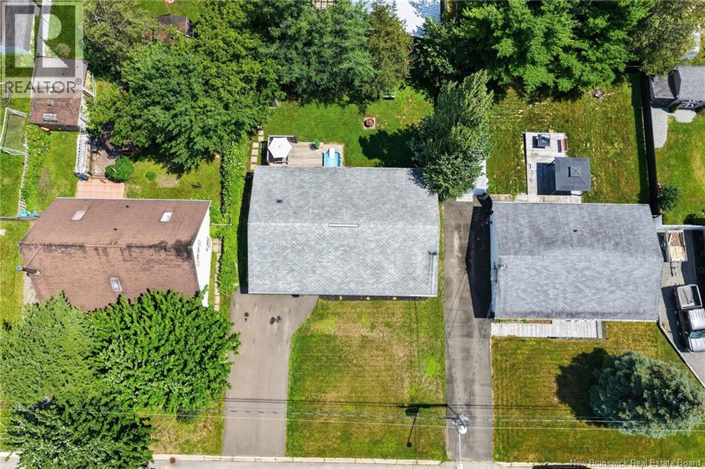 21 Simpson Court - 34